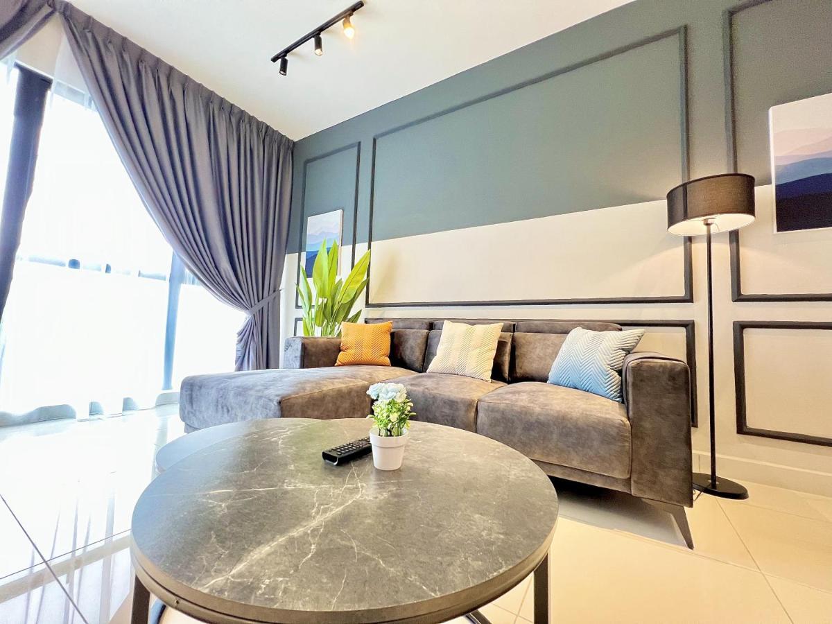 Mosaic Southkey Mid Valley By Luxecocoo Ck Джохор-Бару Экстерьер фото