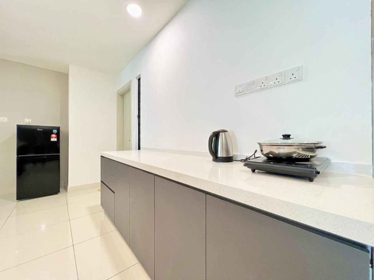 Mosaic Southkey Mid Valley By Luxecocoo Ck Джохор-Бару Экстерьер фото