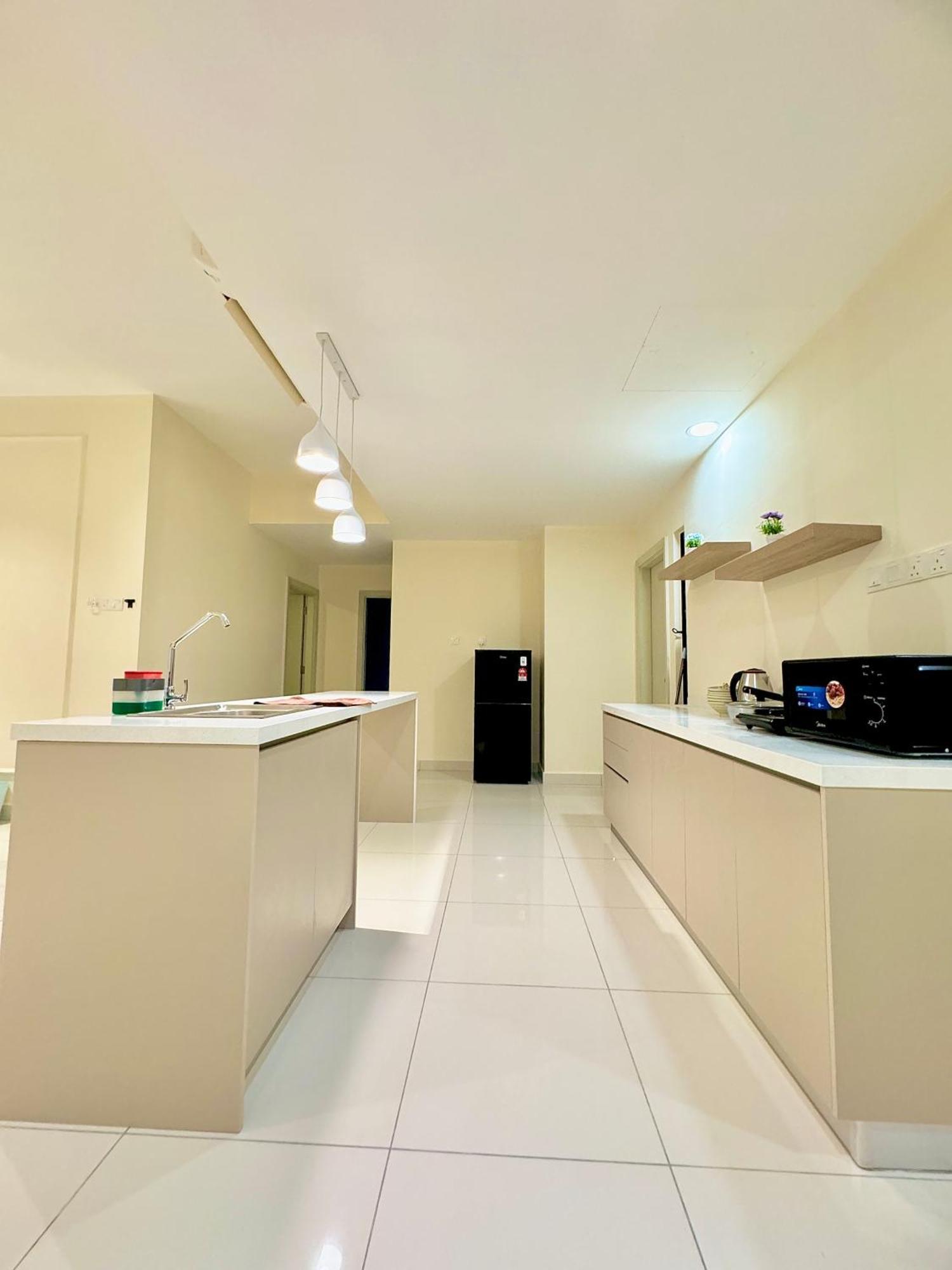 Mosaic Southkey Mid Valley By Luxecocoo Ck Джохор-Бару Экстерьер фото